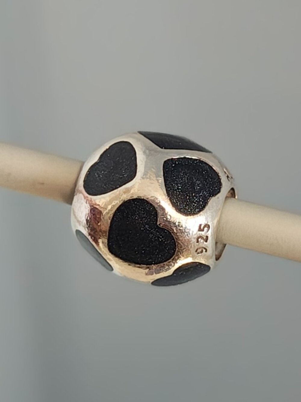 Authentic Pandora Retired Love You Black Enamel Charm – 790543EN22 Sterling - Picture 4 of 11
